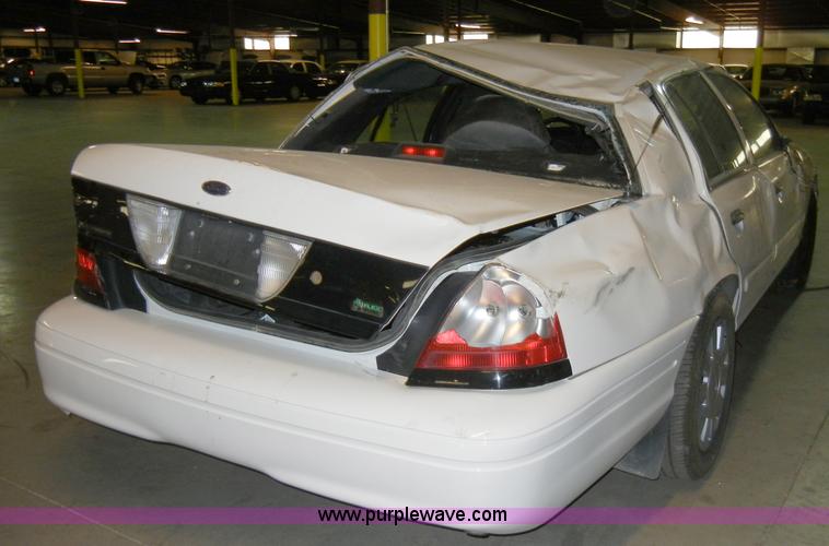 image for item H9120 2010 Ford Crown Victoria Police Interceptor