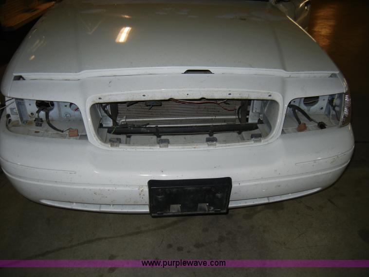 image for item H9120 2010 Ford Crown Victoria Police Interceptor