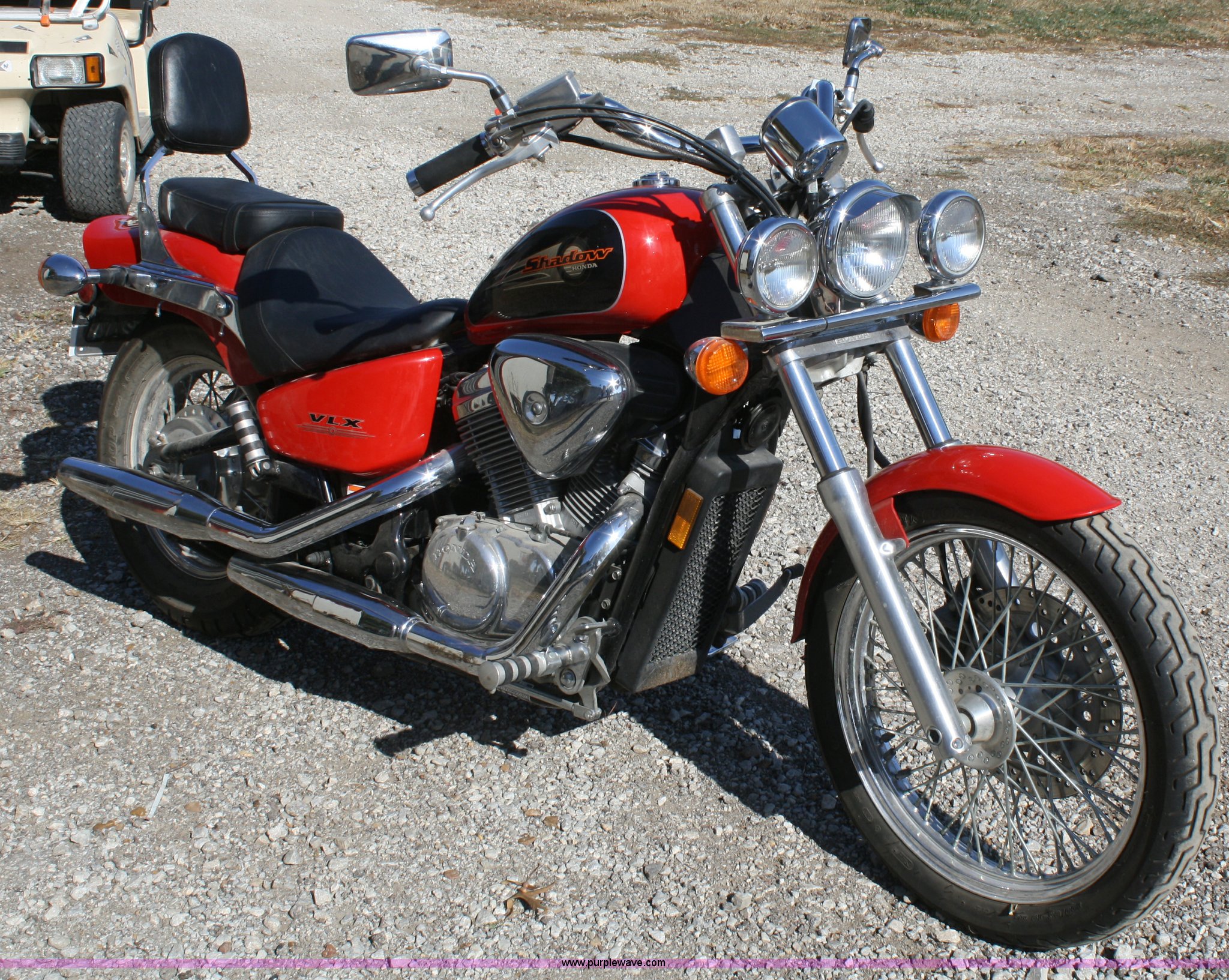 1999 Honda Shadow 600 VLX in Paola, KS Item A6530 sold Purple Wave