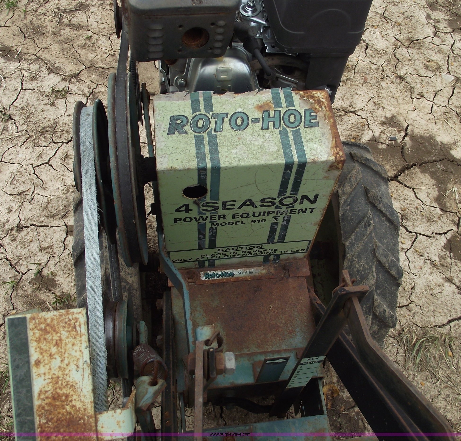 Roto Hoe 9103 self propelled rear tine tiller in Willard, MO Item