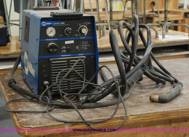 image for item A1557 Miller Spectrum 3000 plasma cutter