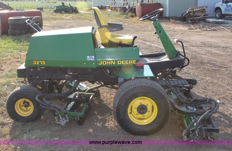 image for item A2728 John Deere 3215A reel mower