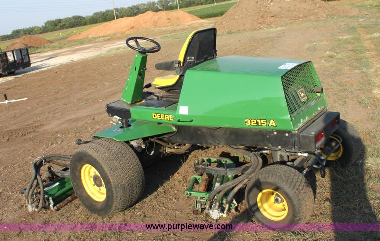 image for item A2728 John Deere 3215A reel mower