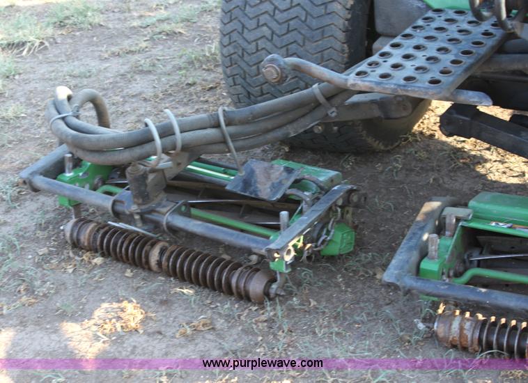 image for item A2728 John Deere 3215A reel mower