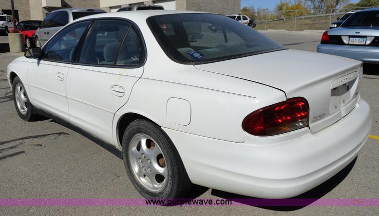 image for item A3281 2000 Oldsmobile Intrigue GX