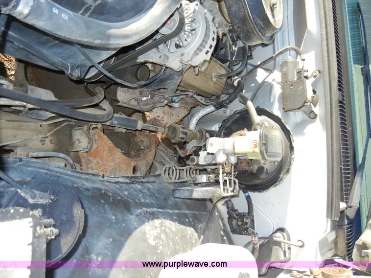 image for item A3309 1993 Chevrolet Cheyenne 1500 pickup truck