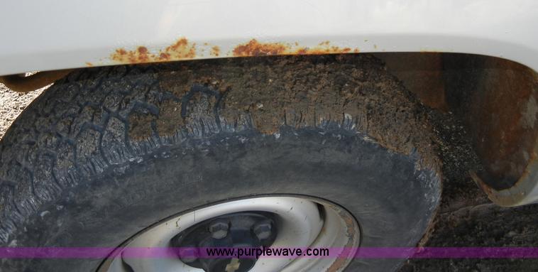 image for item A3309 1993 Chevrolet Cheyenne 1500 pickup truck