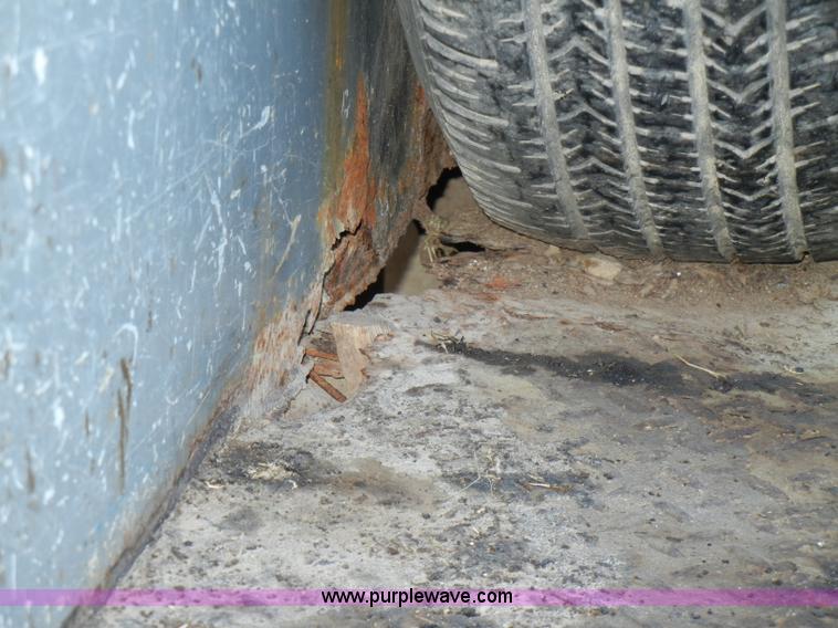 image for item A3309 1993 Chevrolet Cheyenne 1500 pickup truck