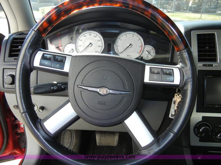 image for item A3311 2007 Chrysler 300 C