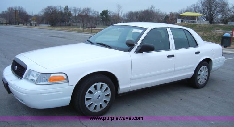 image for item A3343 2008 Ford Crown Victoria Police Interceptor