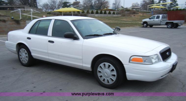 image for item A3343 2008 Ford Crown Victoria Police Interceptor