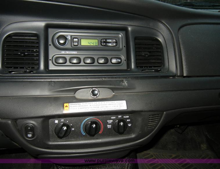 image for item A3343 2008 Ford Crown Victoria Police Interceptor