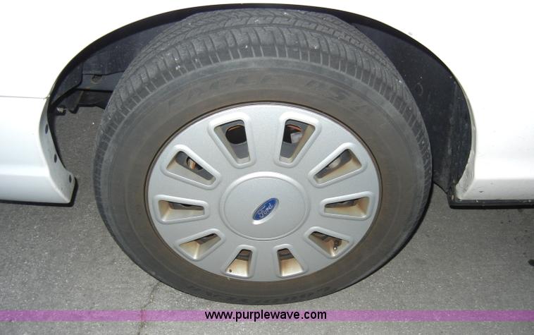 image for item A3343 2008 Ford Crown Victoria Police Interceptor