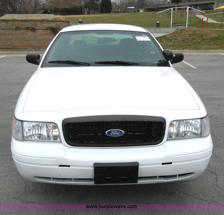 image for item A3344 2008 Ford Crown Victoria Police Interceptor