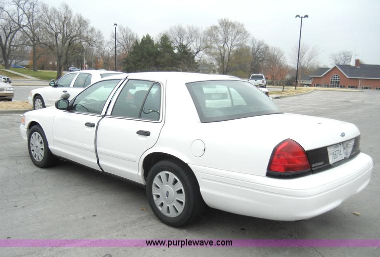 image for item A3344 2008 Ford Crown Victoria Police Interceptor