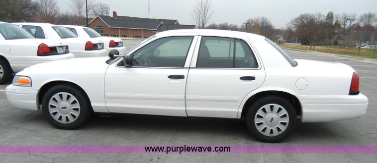 image for item A3344 2008 Ford Crown Victoria Police Interceptor