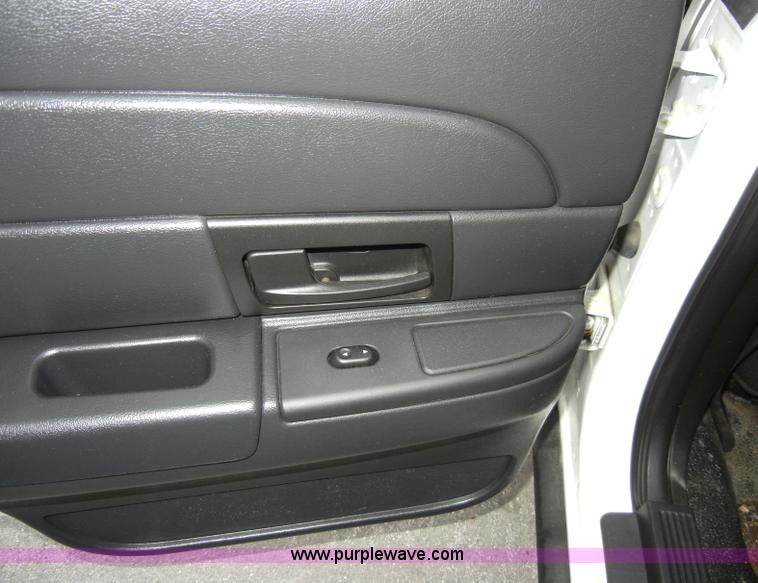 image for item A3344 2008 Ford Crown Victoria Police Interceptor