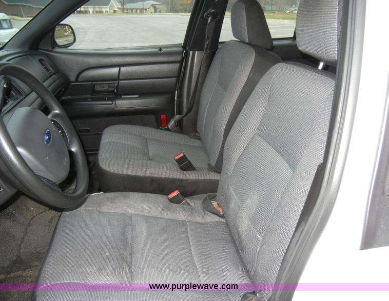 image for item A3344 2008 Ford Crown Victoria Police Interceptor