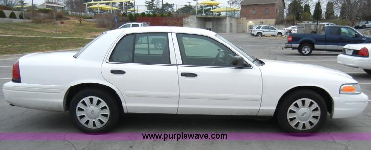 image for item A3346 2008 Ford Crown Victoria Police Interceptor