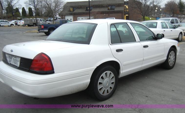 image for item A3346 2008 Ford Crown Victoria Police Interceptor