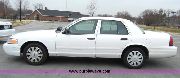 image for item A3346 2008 Ford Crown Victoria Police Interceptor