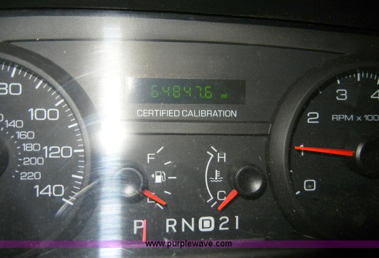 image for item A3346 2008 Ford Crown Victoria Police Interceptor