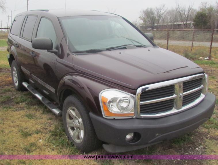 image for item A3502 2004 Dodge Durango ST SUV