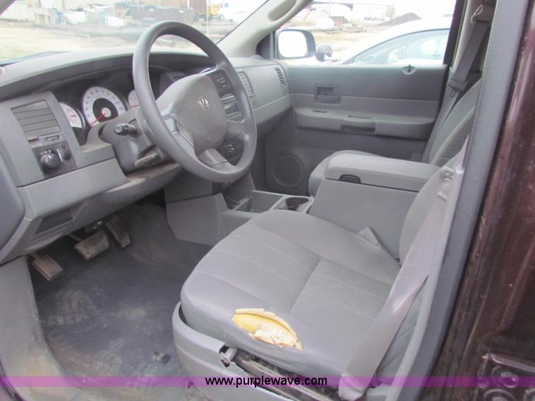 image for item A3502 2004 Dodge Durango ST SUV