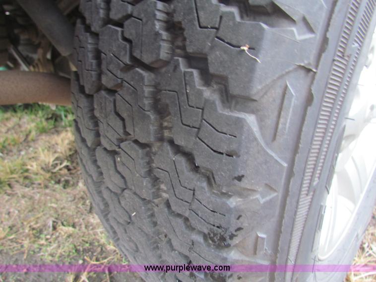 image for item A3502 2004 Dodge Durango ST SUV