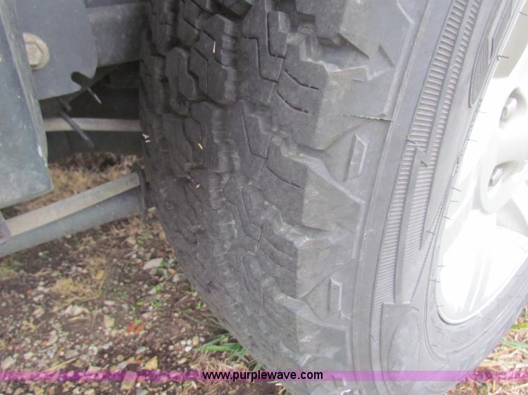 image for item A3502 2004 Dodge Durango ST SUV