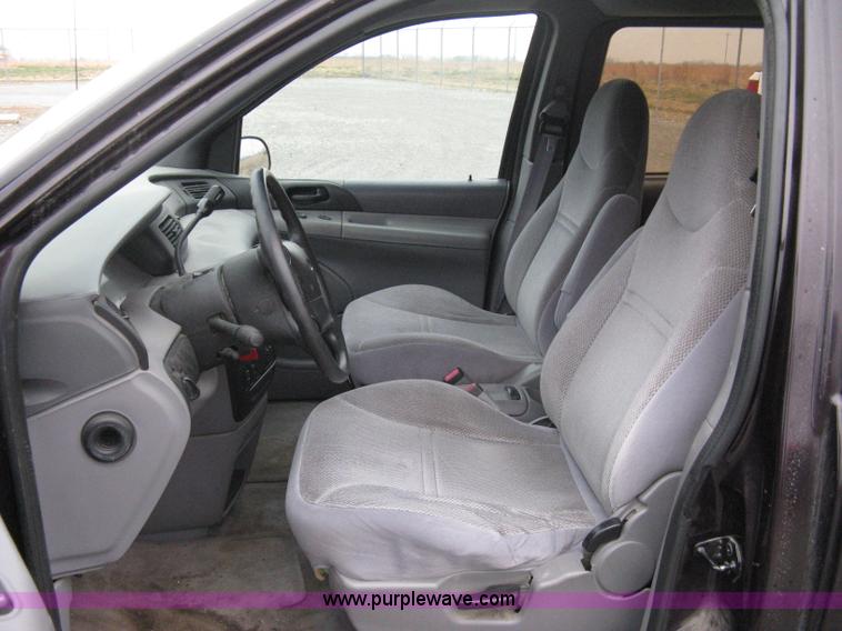 image for item A4479 1997 Ford Windstar six-passenger mini van