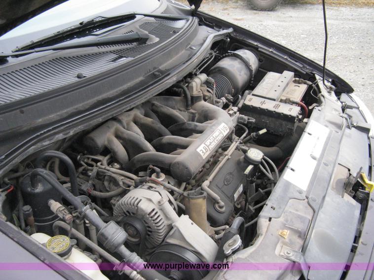 image for item A4479 1997 Ford Windstar six-passenger mini van