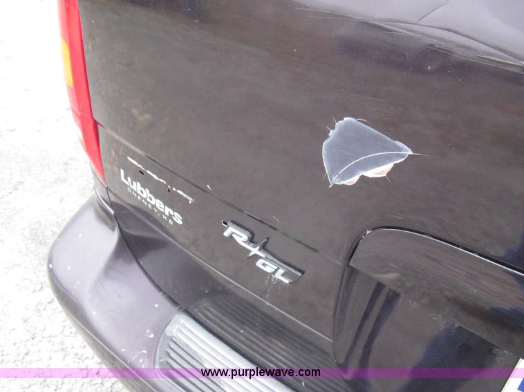 image for item A4479 1997 Ford Windstar six-passenger mini van