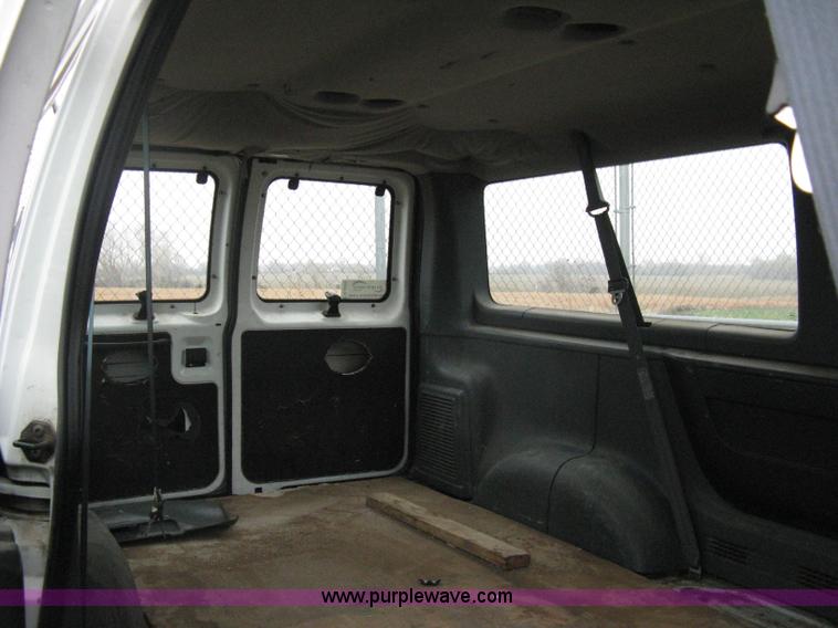 image for item A4480 1993 Ford E350 passenger van