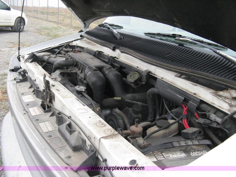 image for item A4480 1993 Ford E350 passenger van