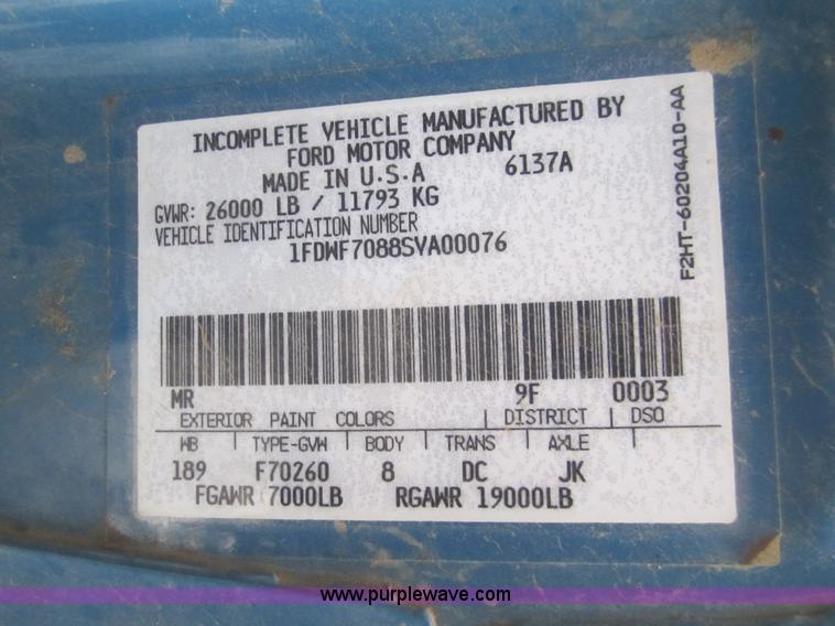 image for item B5569 1995 Ford F700 bucket truck