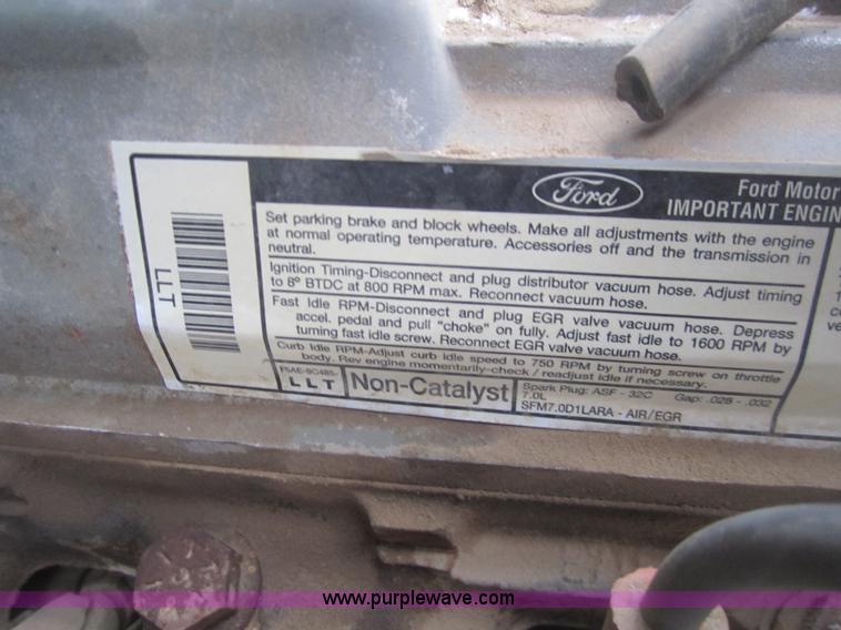 image for item B5569 1995 Ford F700 bucket truck