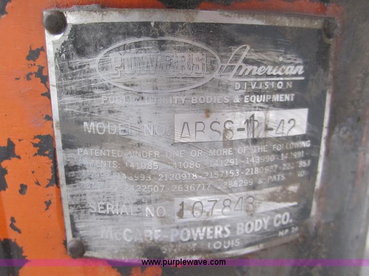 image for item B5569 1995 Ford F700 bucket truck