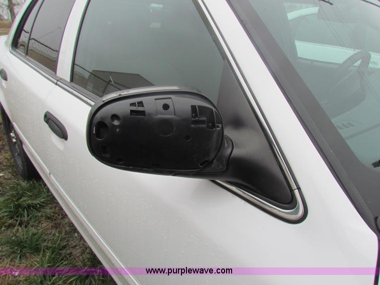 image for item B7001 2006 Ford Crown Victoria Police Interceptor