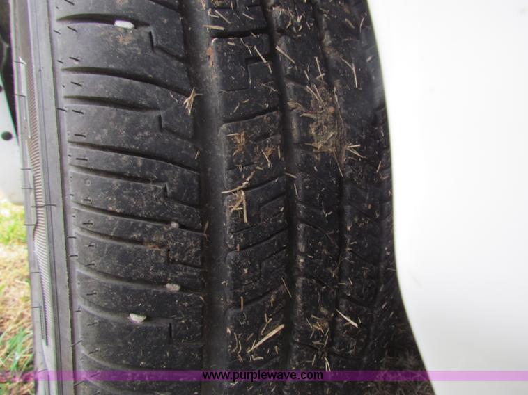 image for item B7004 2000 Ford Crown Victoria Police Interceptor