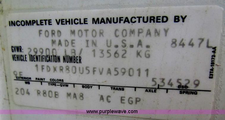 image for item B7007 1985 Ford L8000 dump truck