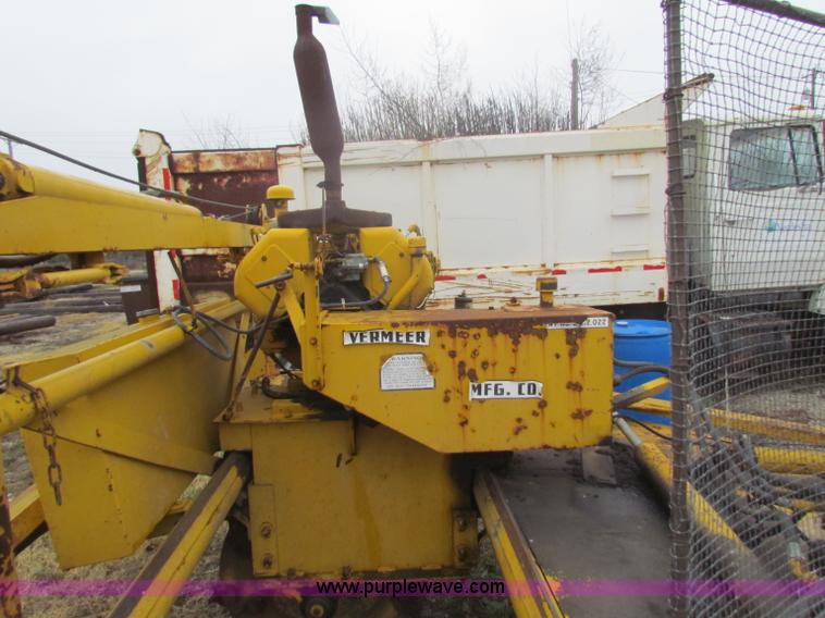 image for item B7008 Vermeer VG40 stump grinder