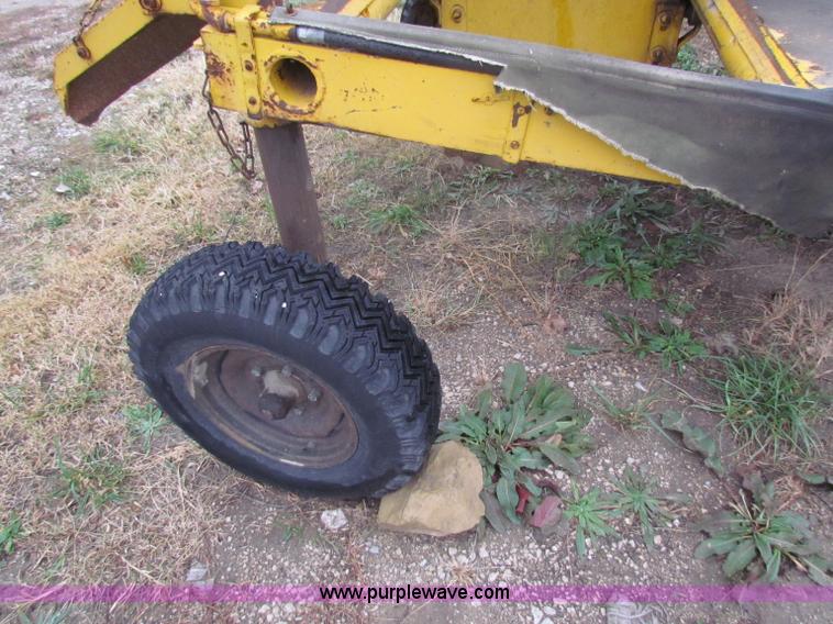 image for item B7008 Vermeer VG40 stump grinder