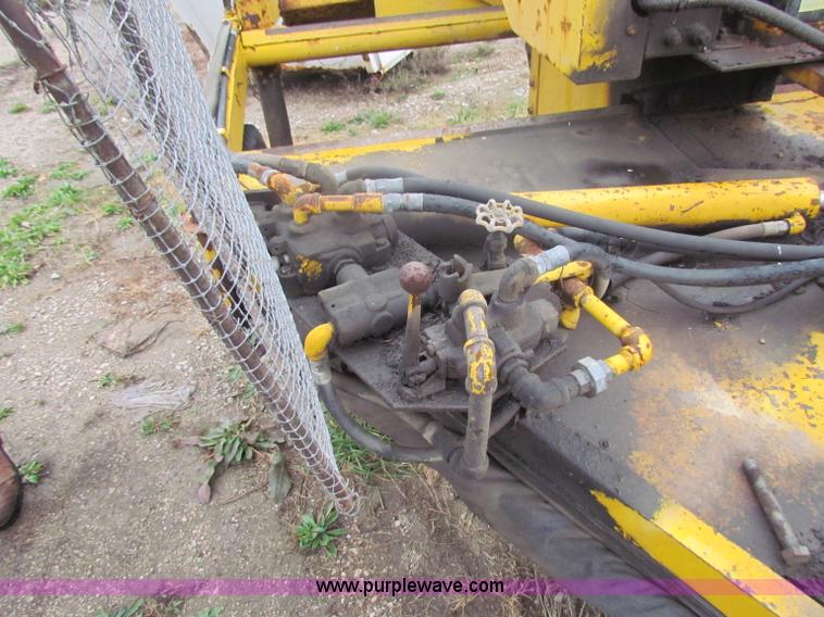 image for item B7008 Vermeer VG40 stump grinder