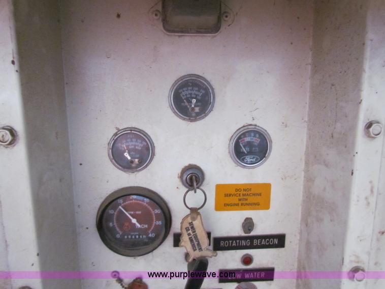 image for item B7010 1998 Seco sewer machine