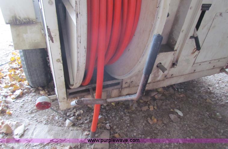 image for item B7010 1998 Seco sewer machine