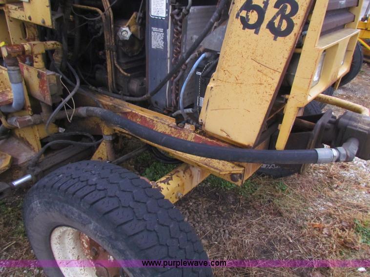 image for item B7011 Fiat mower tractor
