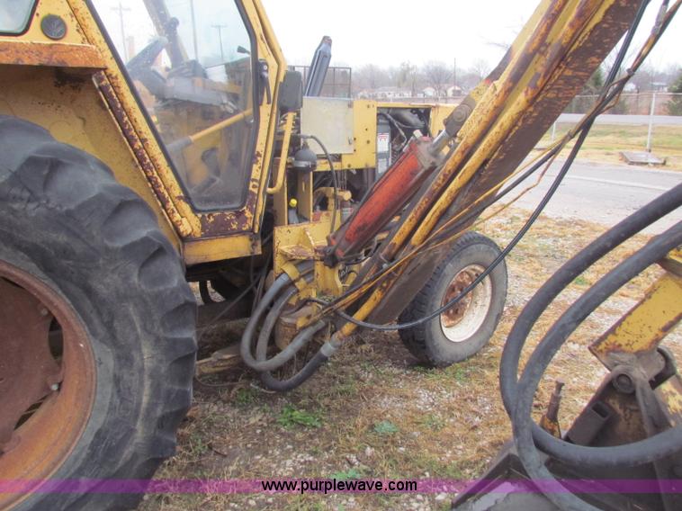 image for item B7011 Fiat mower tractor