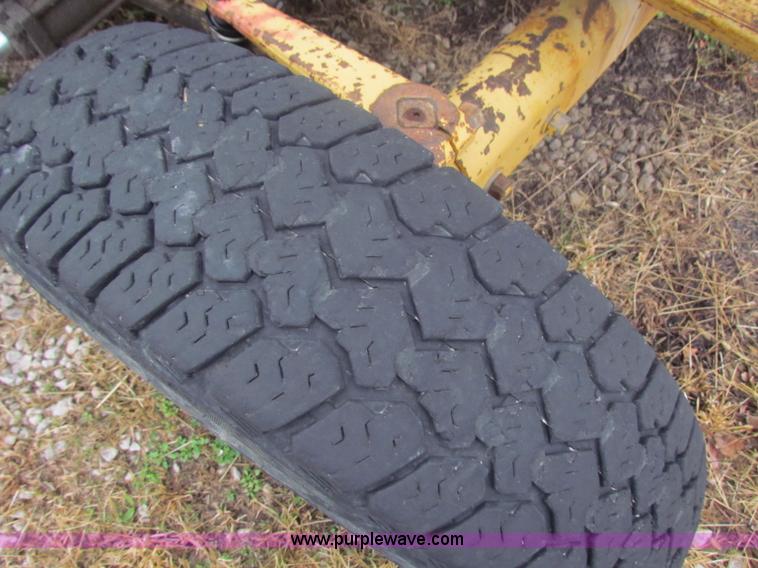 image for item B7011 Fiat mower tractor