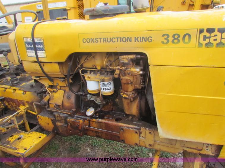 image for item B7012 1975 Case Construction King 380 tractor